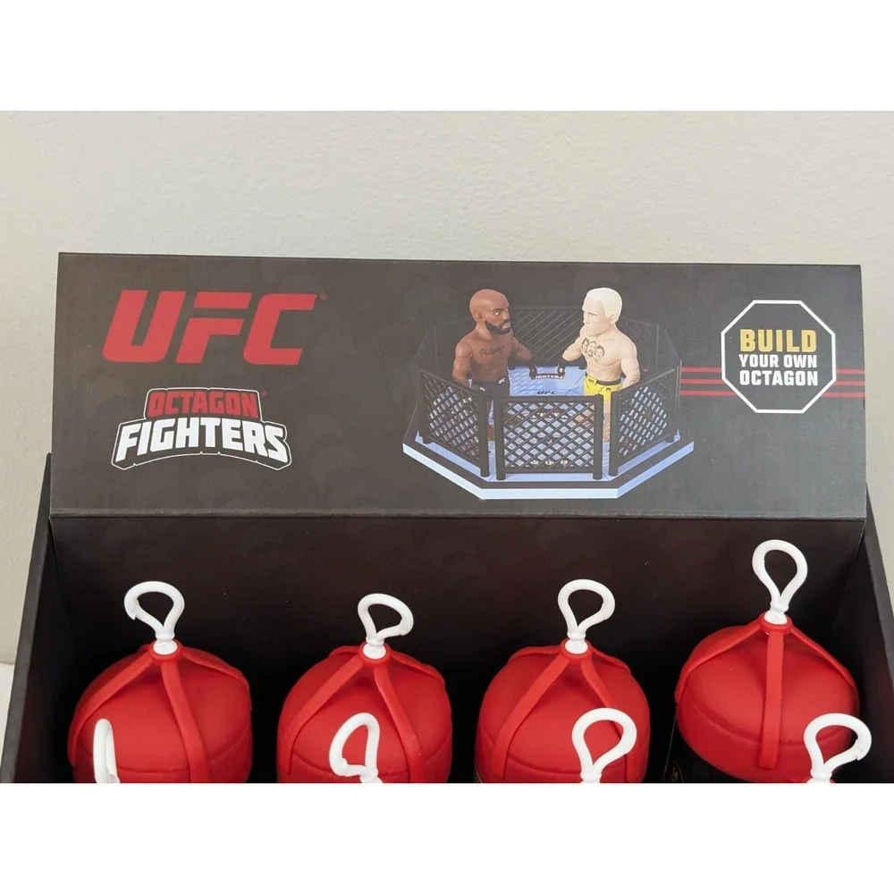 UFC Octagon Fighters Display Case & 8 SEALED Blind Pack Figure MMA Fighting 2025